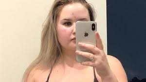 Transformarea spectaculoasă a unei tinere, la 1 an după ce a renunțat  complet la fast food. Cum arată acum. GALERIE FOTO