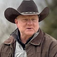 Jamie Huston's Instagram, Twitter & Facebook