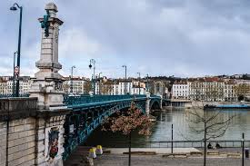 Finden sie alle sehenswürdigkeiten lyon. Die 10 Wichtigsten Sehenswurdigkeiten In Lyon Urlaubspiloten De