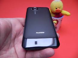 Review Allview P6 Stony: ecran excelent ...