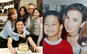 Datin seri maria farida atienza (lahir 28 mac 1969) ialah seorang pelakon, model dan ahli perniagaan wanita malaysia. Tak Kira Berapa Umur Awak Tetap Baby Boy Maria Farida Titip Ucapan Istimewa Sempena Hari Lahir Anak Gempak