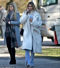 Cheats can make the world of the sims 4 even wackier and sometimes more fun. Towie S Chloe Sims Films Essex Big Tour With Martin And Roman Kemp Oltnews