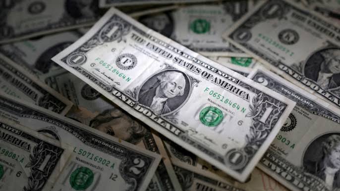 Kerb market can charge Tk1 above bank dollar selling rate | The Business  Standard