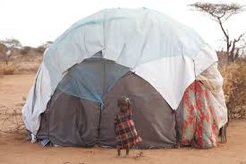 A Photo Gallery Of Work By Brendan Bannon Who Recently Visited The Crowded Refugee Camps In Dadaab Kenya The Refugees Refugees Art Dadaab Refugee Camp Photo