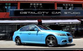 Plasti dip® that is perfect for easy application of smaller areas like emblems, wheels, mirrors, motorcycle fairings and much more. Plastidip Rubber Dip