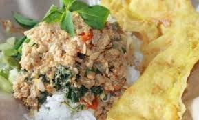 Mau bubur manis atau gurih, rasanya tetap nikmat. 5 Makanan Khas Nganjuk Unik Dan Enak