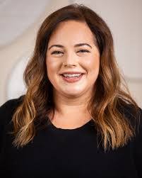 Sharon Pell's Instagram, Twitter & Facebook