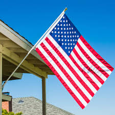 Migliaia di nuove immagini di alta qualità aggiunte ogni giorno. Amazon Com Grace Alley Flag Pole Kit Includes Tangle Free Flagpole Flag Pole Bracket Embroidered American Flag Made In Usa Garden Outdoor