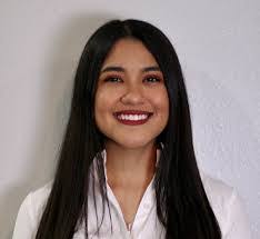 Shayla Randolph's Instagram, Twitter & Facebook