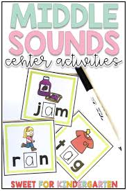 Short Vowel Middle Sounds Center Activities In 2020 Kindergarten Phonics Activities Middle Sounds Activities Activity Centers