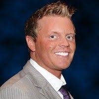 Santo Carollo's Instagram, Twitter & Facebook