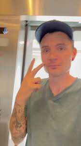 Live in present #deaf #selfie #outside #gay