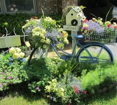 Habt ihr einen schönen rasen und wollt nicht darüber laufen, damit er nicht kaputt geht? Ausgefallene Gartendeko 50 Ideen Fur Ihren Marchenhaften Garten