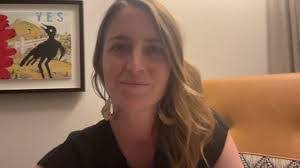 Holly Boyer's Instagram, Twitter & Facebook