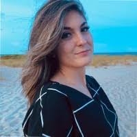 Selma Rowe's Instagram, Twitter & Facebook