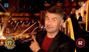 Anyone who is a parent, anyone who knows the precious responsibility of being a mother or a father, will fully grasp the meaning of this piece. Spiewajmy Razem All Together Now To Klapa Takiej Chaly Jeszcze Nigdzie Nie Bylo