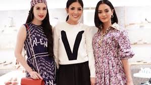 Penampilan nindy ayunda kini bisa membuat semua orang tak menyangka dirinya sudah punya dua anak. Nindy Ayunda Pamer Kaki Jenjang Bak Barbie Warganet Tolong Lemak Lemakku Menjerit