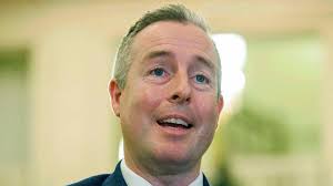 Education minister invited to make second Israel visit