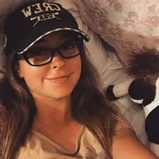 Madeline Sears's Instagram, Twitter & Facebook