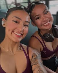 Ashley Duran's Instagram, Twitter & Facebook