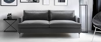Le speciali caratteristiche di questi modelli, frutto di una tecnologia avanzata, consentono l'apertura e la chiusura del divano letto in soli. Divano Letto Componibile Con Piedini Alti Dave
