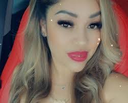 Crystal Mackenzie's Instagram, Twitter & Facebook