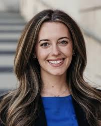 Tiffany Holcomb's Instagram, Twitter & Facebook