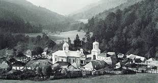 Aceasta pagina prezinta o scurta descriere a obiectivului turistic manastirea frasinei, adaugat pe hvp in categoria biserici si manastiri, zona turistica oltenia, in judetul valcea. MÄnÄstirea FrÄsinei Jud Valcea