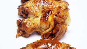 Mezcla bien y deja que pincha los pimientos del padrón y fríelos en aceite de oliva. Alitas De Pollo Fritas Marinadas Al Limon Cocina Casera Y Facil