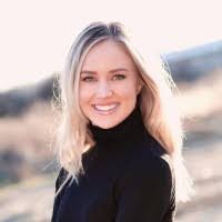 Karen Pringle's Instagram, Twitter & Facebook