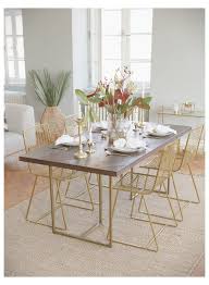 Esstisch Class 5x8 Rug Under Dining Table Das Niederlandische Label Dutchbone Erfind In 2020 Interior Design Dining Room Apartment Dining Room Dining Room Small