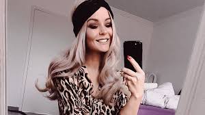 Get in touch with julia holz (@julia_holz00) — 14 answers, 7 likes. Heuchler Julia Rechnet Mit Ex Love Island Kollegen Ab Promiflash De