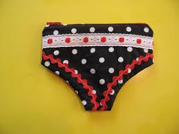 Mon 71 Eme Porte Monnaie En Forme De Petite Culotte Mai 2019 Petite Culotte Porte Monnaie Culotte