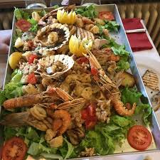 A questa salsa, si possono aggiungere, a piacere, del succo di limone, dell'aglio, del prezzemolo oppure. Grigliata Di Pesce E Frittura Picture Of Al Parco Isera Tripadvisor