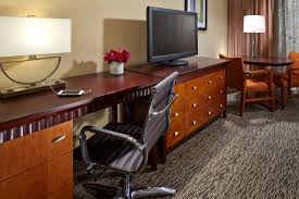 When you stay at portofino inn & suites anaheim, you'll be walking distance from disneyland® park anaheim and just moments from a diverse range of fun things to do in and around anaheim. Anaheim Portofino Inn Suites Ab 96 1 2 5 Bewertungen Fotos Preisvergleich Kalifornien Tripadvisor