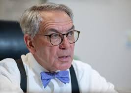 Warren County presiding judge reflects