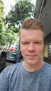 Edit: Please send me a pm so we can start a group 😊 Hi all! Any Latin  American or Spanish people in the area? Would love to meet new ladies, I am