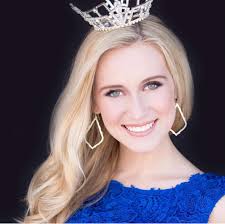 Conversations with the Inspiring Holly Mabry