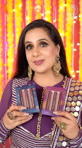 Jo Shade's Instagram, Twitter & Facebook