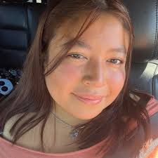 Hy-Vee has the best deals for Thanksgiving! 🦃 🍽️ Get a FREE turkey when  you buy a ham, plus low prices