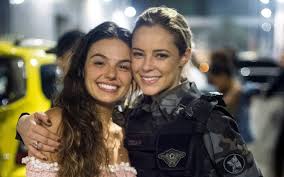 Paolla oliveira es una actriz brasileña nacida el 14 de abril de 1982. Apos Inimizade Na Tv Paolla Oliveira Parabeniza Isis Valverde Pela Gravidez Celebridades Ig
