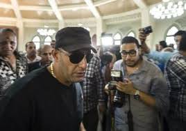 ليس على نفسي ، ترجيتها لكنها مصممة ،ثم كبرت القصة في راسي و كيف اختي تسبني و هي التى كانت لا ترفع رأسها في وجهي ، نظرت ما صدقت خبر ووضعت زبي على شفرات كسها المبتلة لكن ما عرفت كيف ادخه هههههههههه أجدب كنت ؟؟؟؟ مريم مسكت زبي بيدها و فركته. Ù†Ø³Ù„ Ø§Ù„Ø£ØºØ±Ø§Ø¨ Ø±Ø¯ Ù…ÙØ§Ø¬Ø¦ Ù…Ù† Ø£Ø­Ù…Ø¯ Ø§Ù„Ø³Ù‚Ø§ Ø¹Ù„Ù‰ Ù…ØªØ§Ø¨Ø¹ Ù‚Ø§Ù„ Ù„Ù‡ Ø£ÙˆÙØ± Ø£ÙˆÙŠ ÙˆÙ…Ù„ÙƒØ´ ÙÙŠÙ‡Ø§