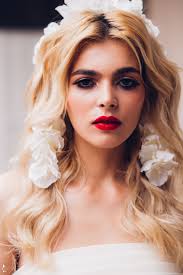 The Bridal Workshop Cluj Makeupworkshop Sanduiuliana Trainer Makeuptrends Bridaltrends Hairstyle Sergiu Bridal Workshop Hair Styles Bridal Photoshoot