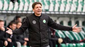 Diese statistik zeigt detailliert alle tore, die der spieler geschossen hat. Oliver Glasner Vom Vfl Wolfsburg Uber Adi Hutter Fernab Von Hektik Eintracht