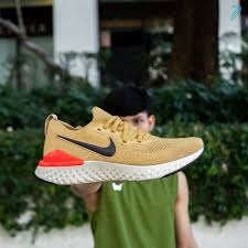 nike epic react ราคา 2564