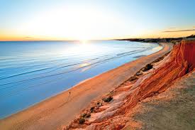 14,211 likes · 17 talking about this · 3,716 were here. Praia Da Falesia Traumstrand In Portugal Geo