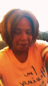 Bernie Munro's Instagram, Twitter & Facebook