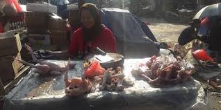 Kemenag biasanya akan melakukan pemantauan terlebih dahulu kemudian hasilnya akan dibahas di dalam sidang isbat atau penetapan. Jelang Ramadan 2018 Harga Ayam Tembus Rp 40 000 Per Kg Merdeka Com