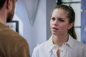 See more of bab buelens on facebook. Nooo Bab Buelens Verlaat Na Vijf Jaar Tv Serie Familie