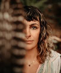 Janice Langford's Instagram, Twitter & Facebook